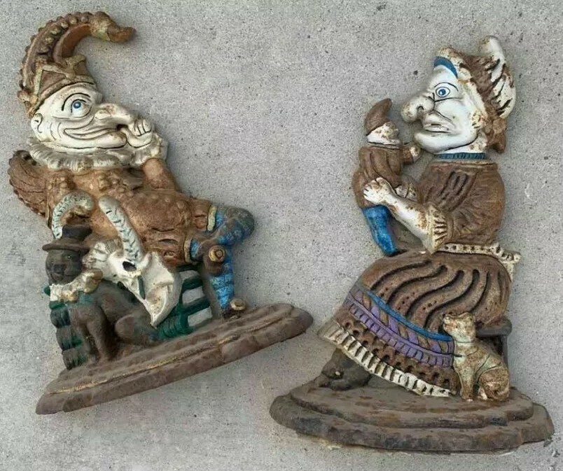 RARE Vintage Set of Two Punch and Judy Jester Cast Iron Doorstops – Great Detail