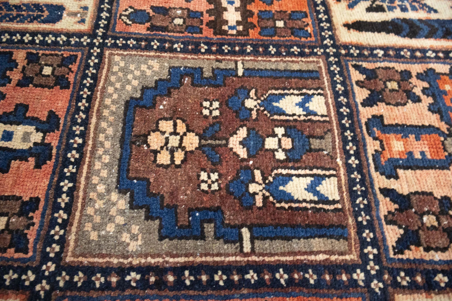 8’9 x 10’5 ft Semi-Antique Handmade Geometric Wool Living Room Carpet