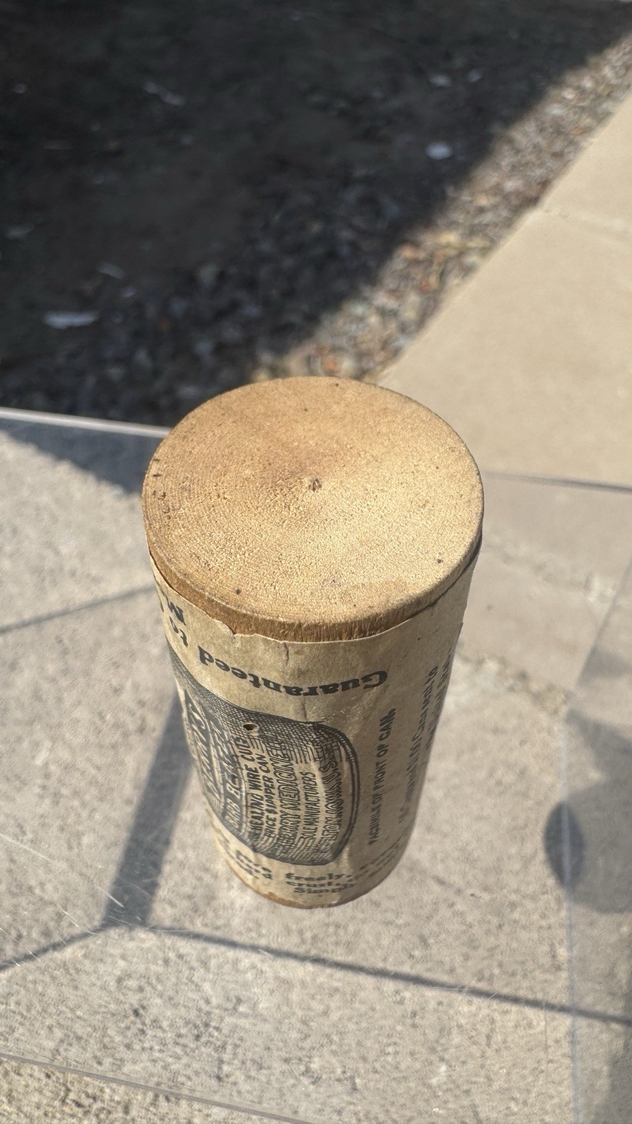 BERRY’S BARB BEATER Free Sample – Paper Labeled Wood Advertising Container