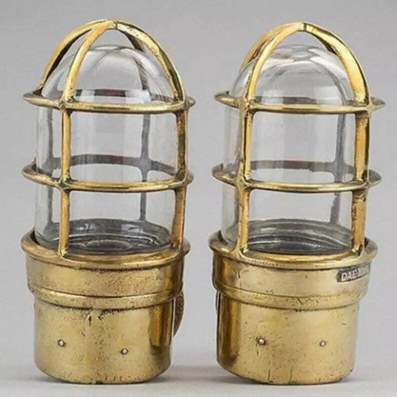 Nautical Marine USA Pattern Bronze Ship Passageway Wall Light costal decor marin