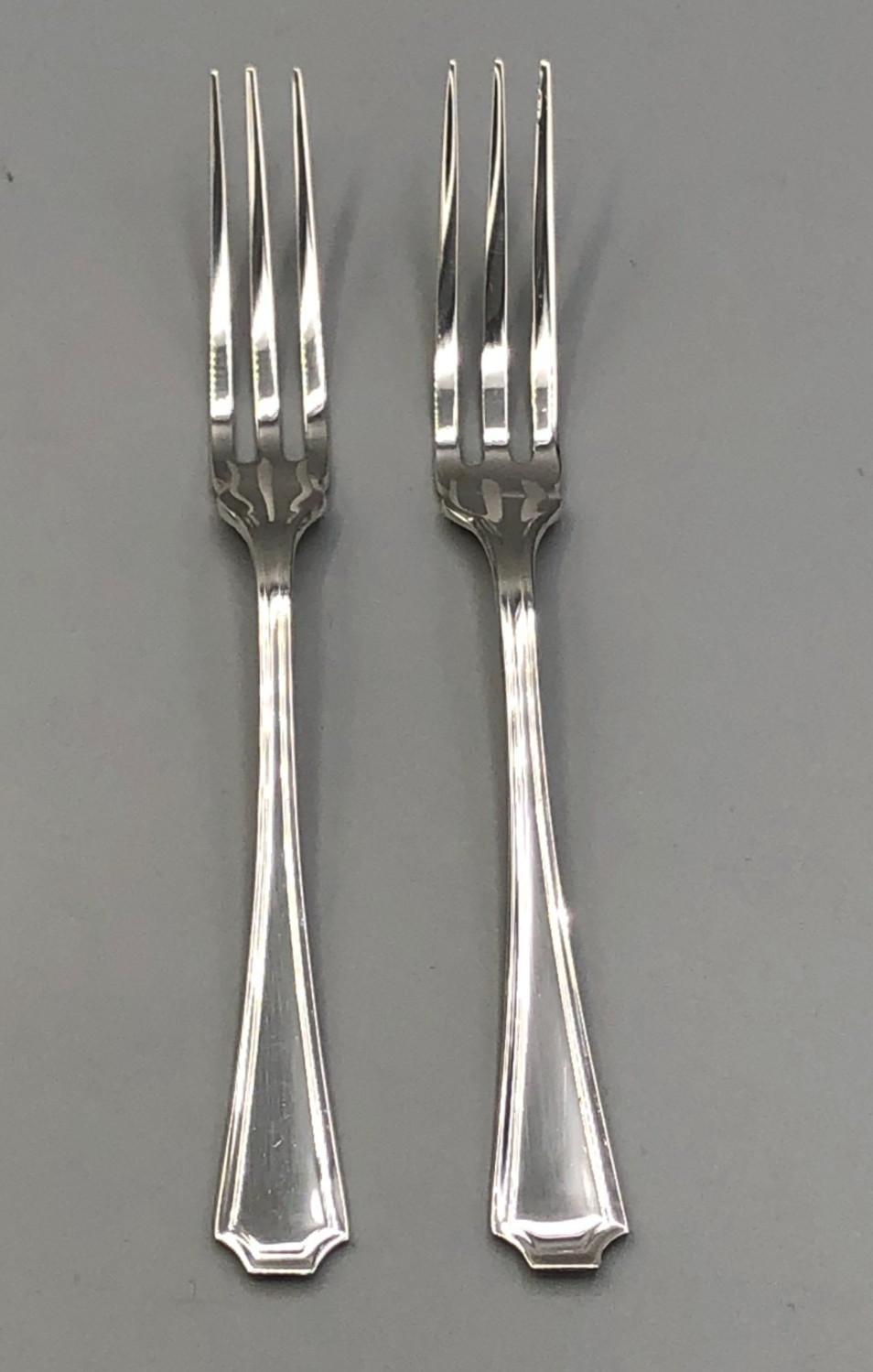 Fairfax by Gorham Sterling Silver pair of Strawberry Forks 4.75″