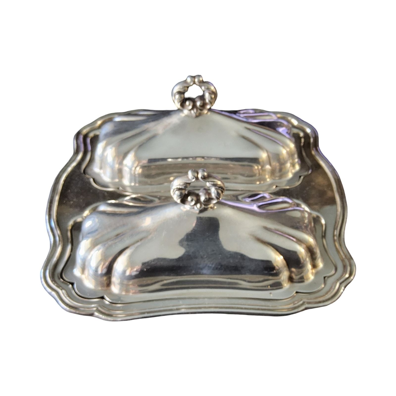 Vintage Oneida silver-plated double butter dish serving tray with scallop edging