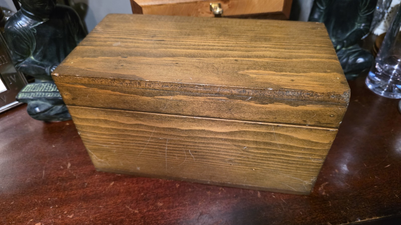 Antique Primitive Wooden Lidded Storage Handmade Pine Box 10.5 x 6″ x5.5