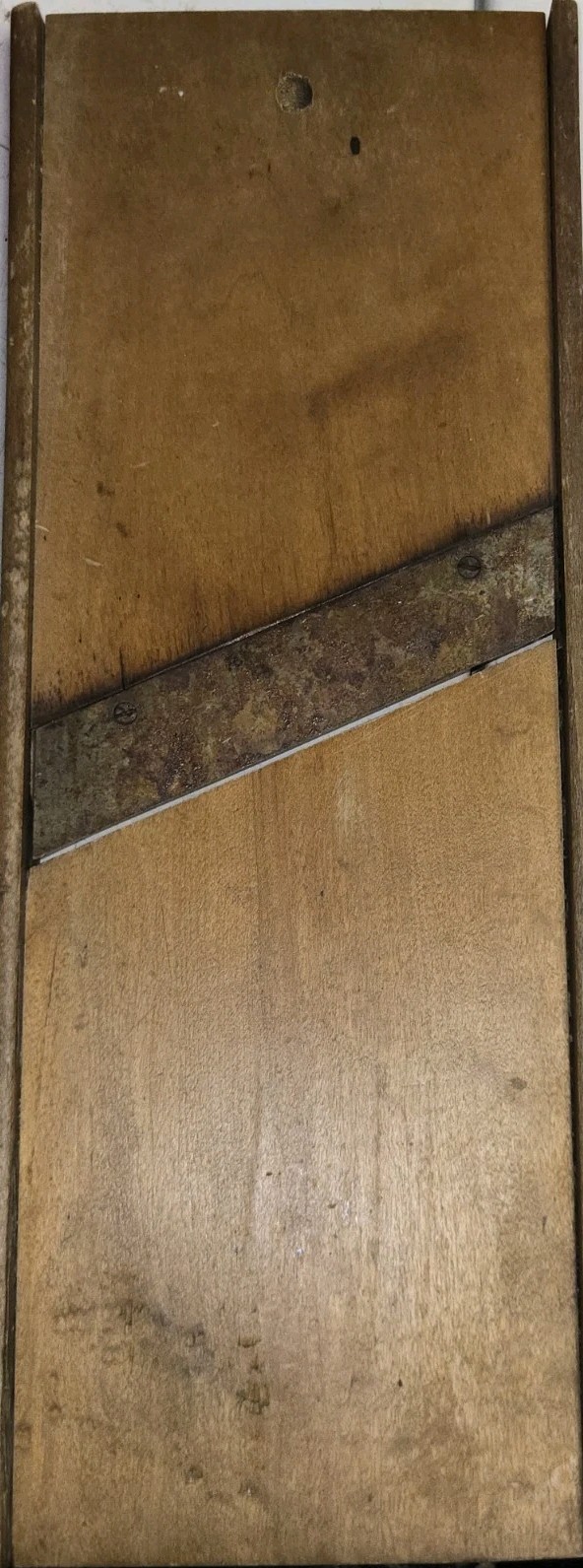 T & D Mfg. Co. Wooden Vegetable Cutter Slicing Board NO # EXACTLY AS SHOWN
