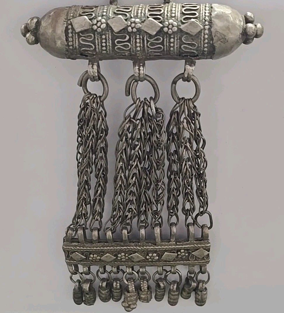 Yemen Bedouin Hirz (cylinder amulet, chains & panel) Middle Eastern Dowry Silver