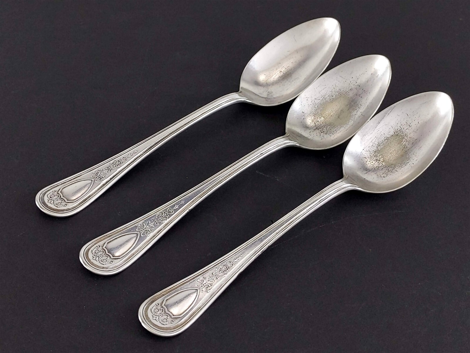 Hibbard Spencer Bartlett OVB PILGRIM 3 Serving Spoons 8-1/8″ Silverplate 1911