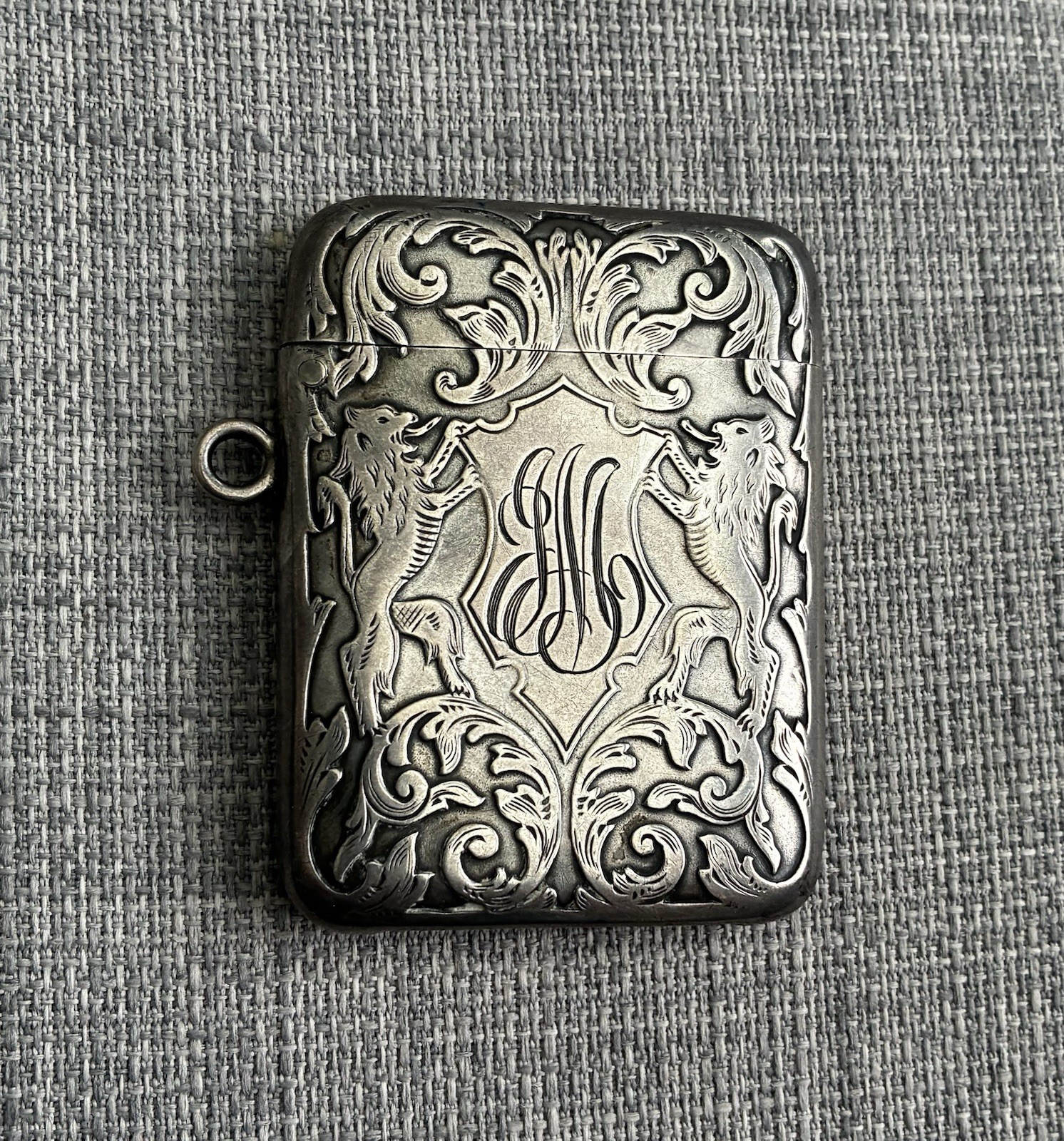 🔥 BEAUTIFUL ANTIQUE BATTIN CO. STERLING SILVER LIONS MATCH SAFE CASE 🔥