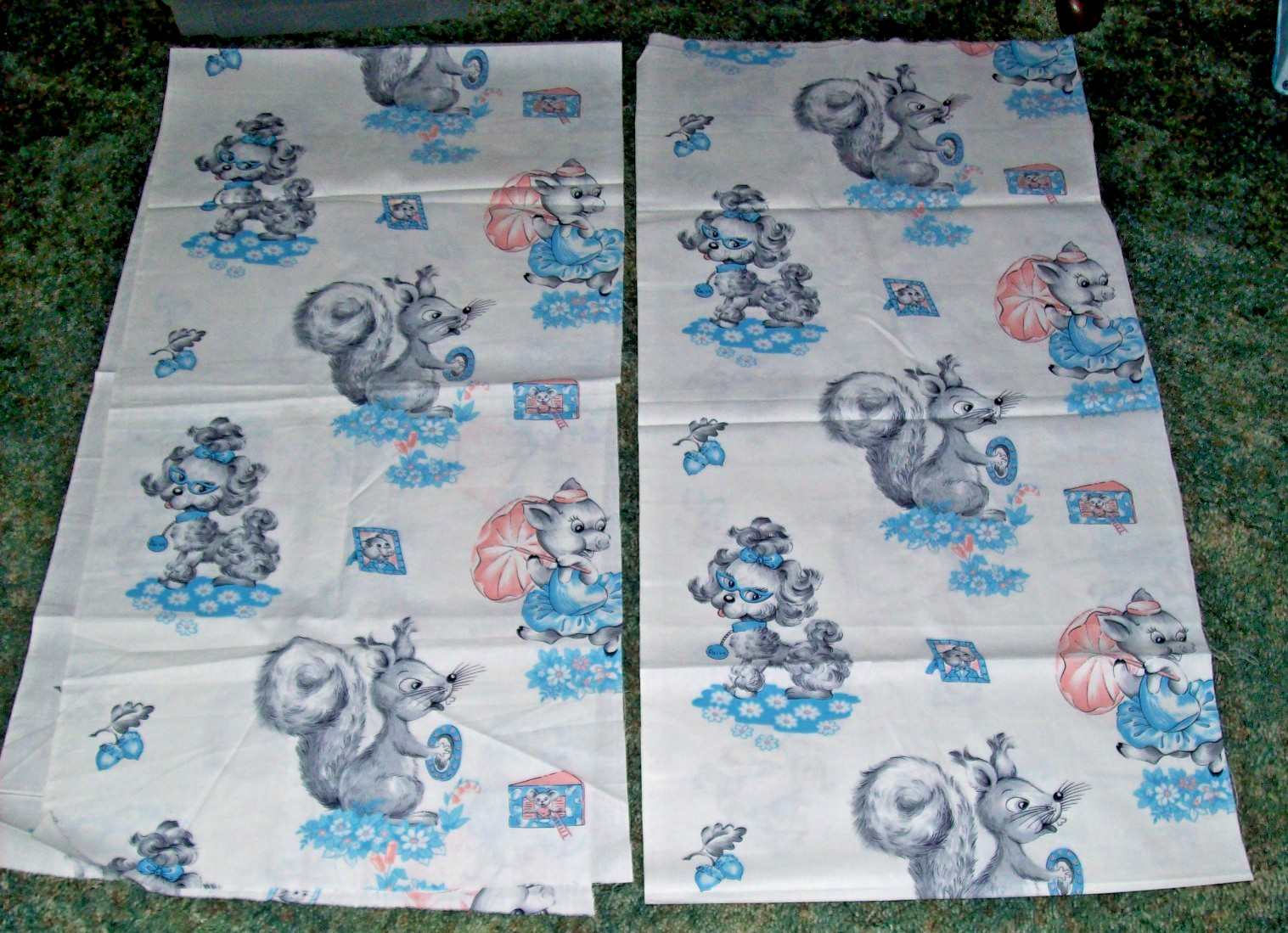 VTG NOS Fabric Squirrels , dogs, pigs Cotton Lot of 2 Pieces