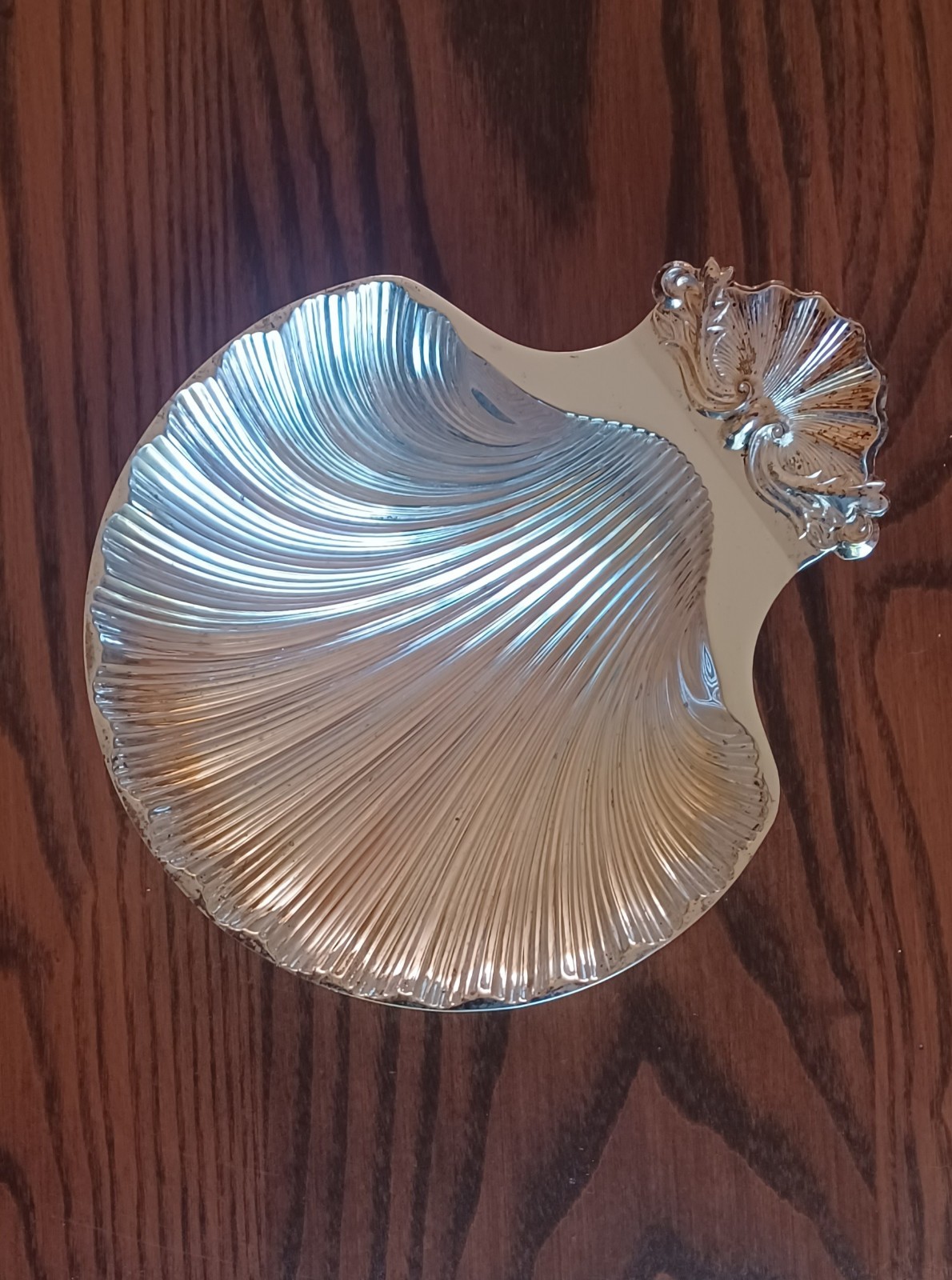 Silver Plated 6″ Footed Seashell Bowl Made In England Vintage Patina Decorative