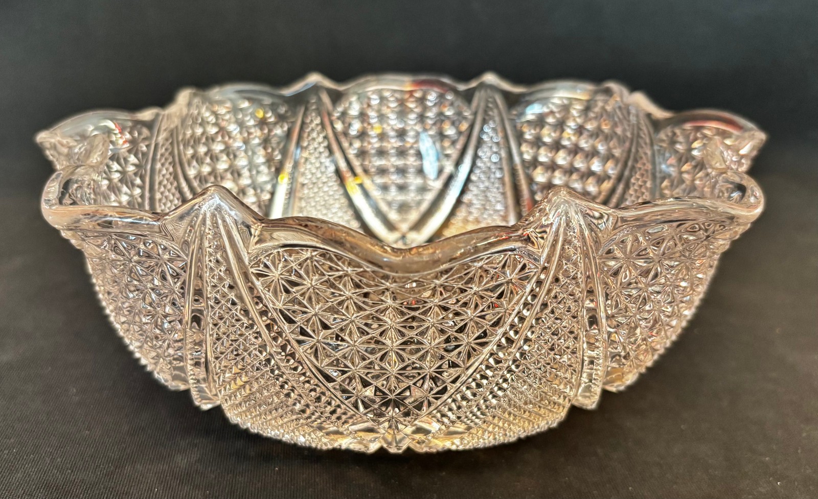 EAPG Antique Pattern FANDANGO LARGE SERVING BOWL Heisey Glass #1201 1896