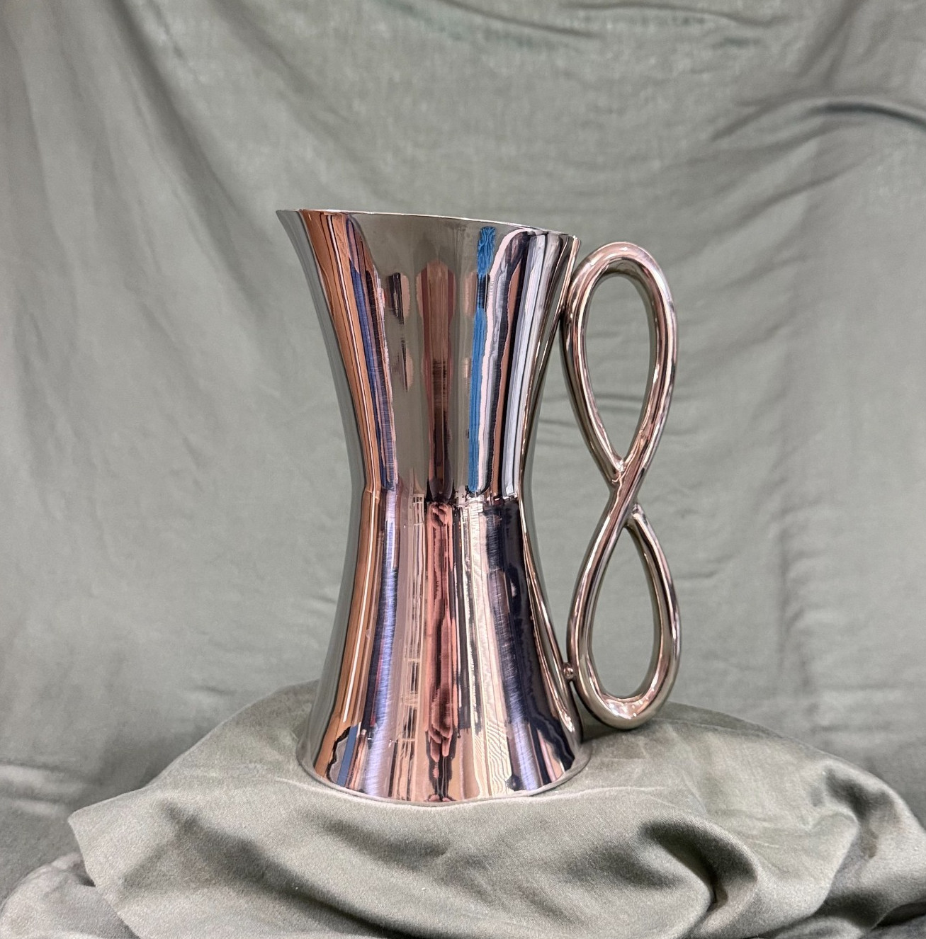 Nambe Wei Young MT0532 Chrome Stainless Pitcher Sculptural Infinity Handle Vase