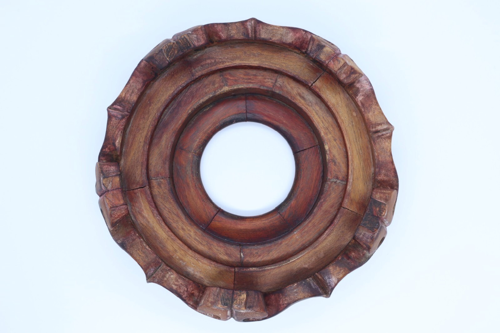 Vintage Old Chinese Carved Wooden Vase or Bowl Stand, Inner diameter 15.2cm