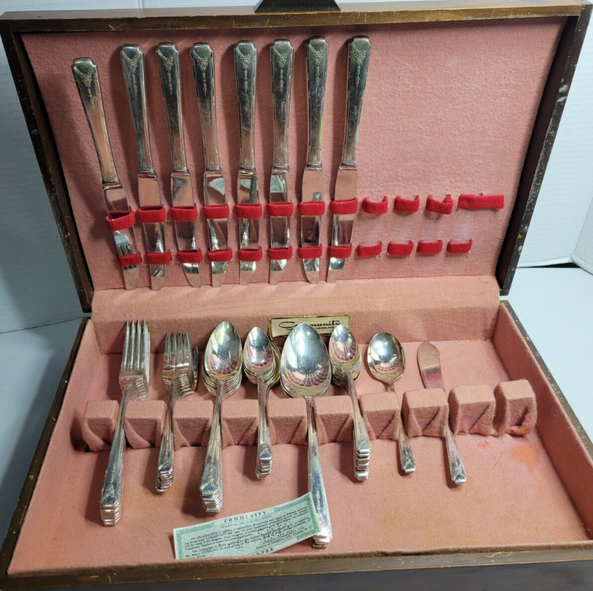 VINTAGE Oneida Community Flatware 55 Pieces “MILADY” 1947 w/Case