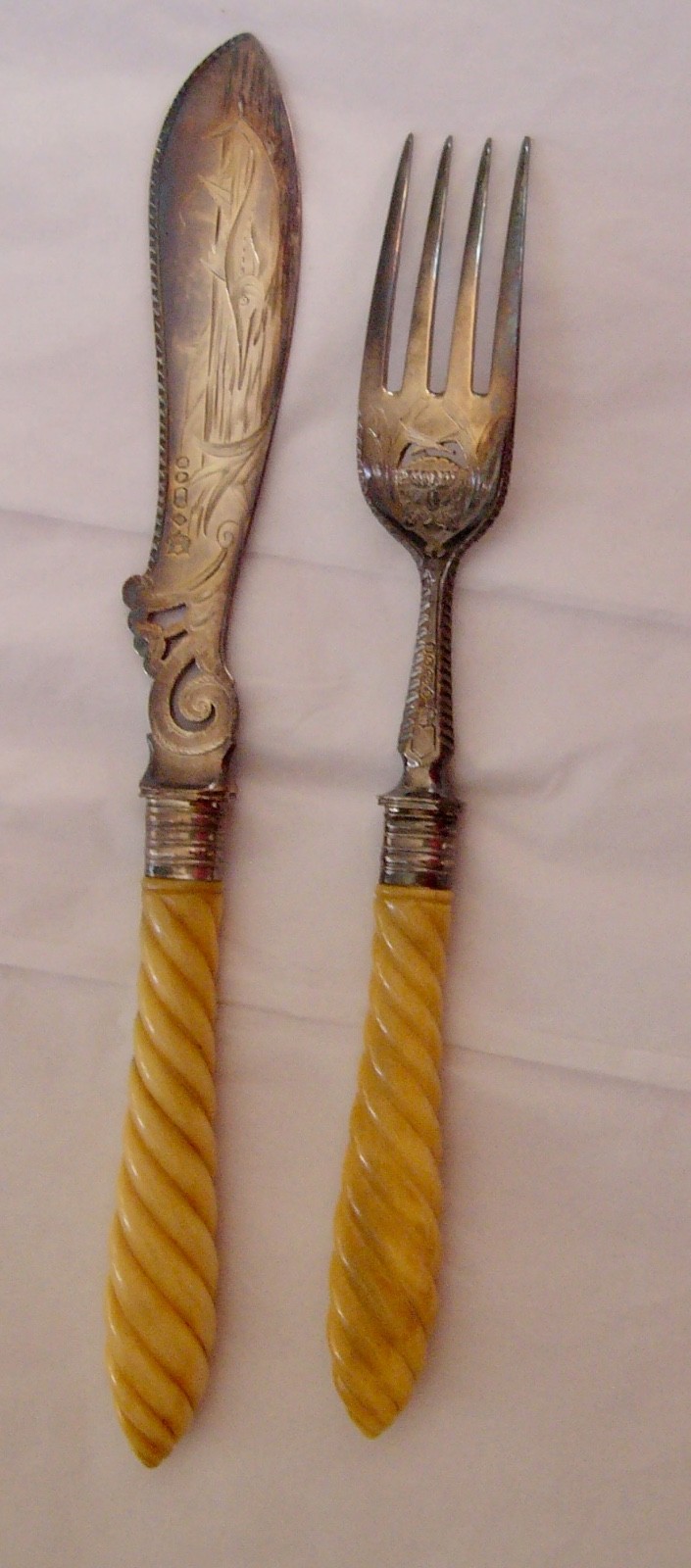 Harrison Bros & Howson Silver Plate Fish Serving Set Ornate