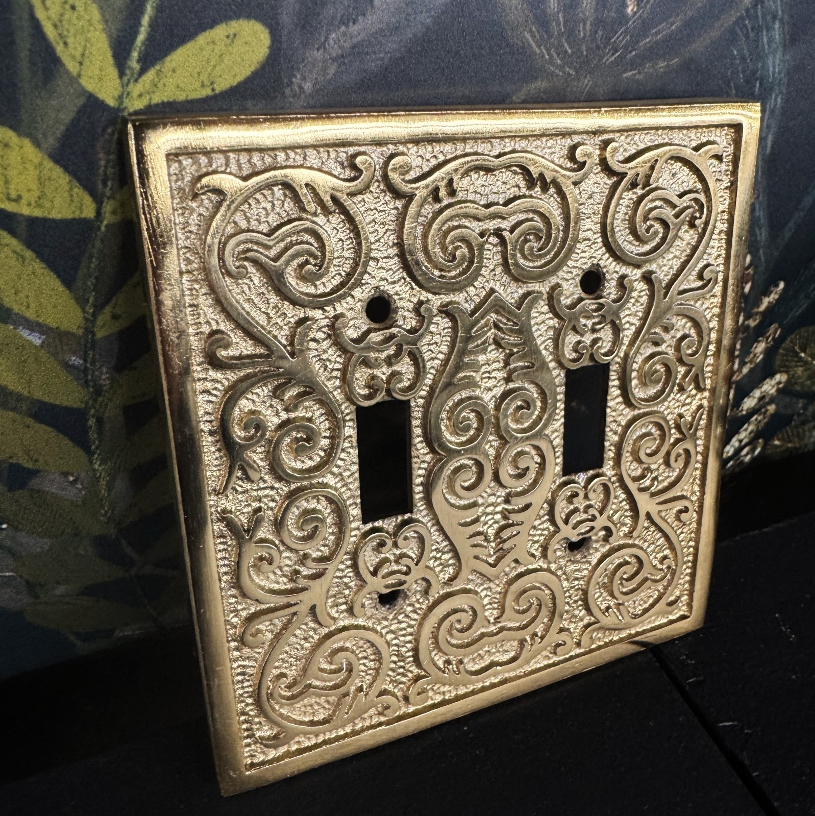 Metal Double Two 2 Toggle Light Switch Cover. Scroll Ornate wall plate Fleur DE