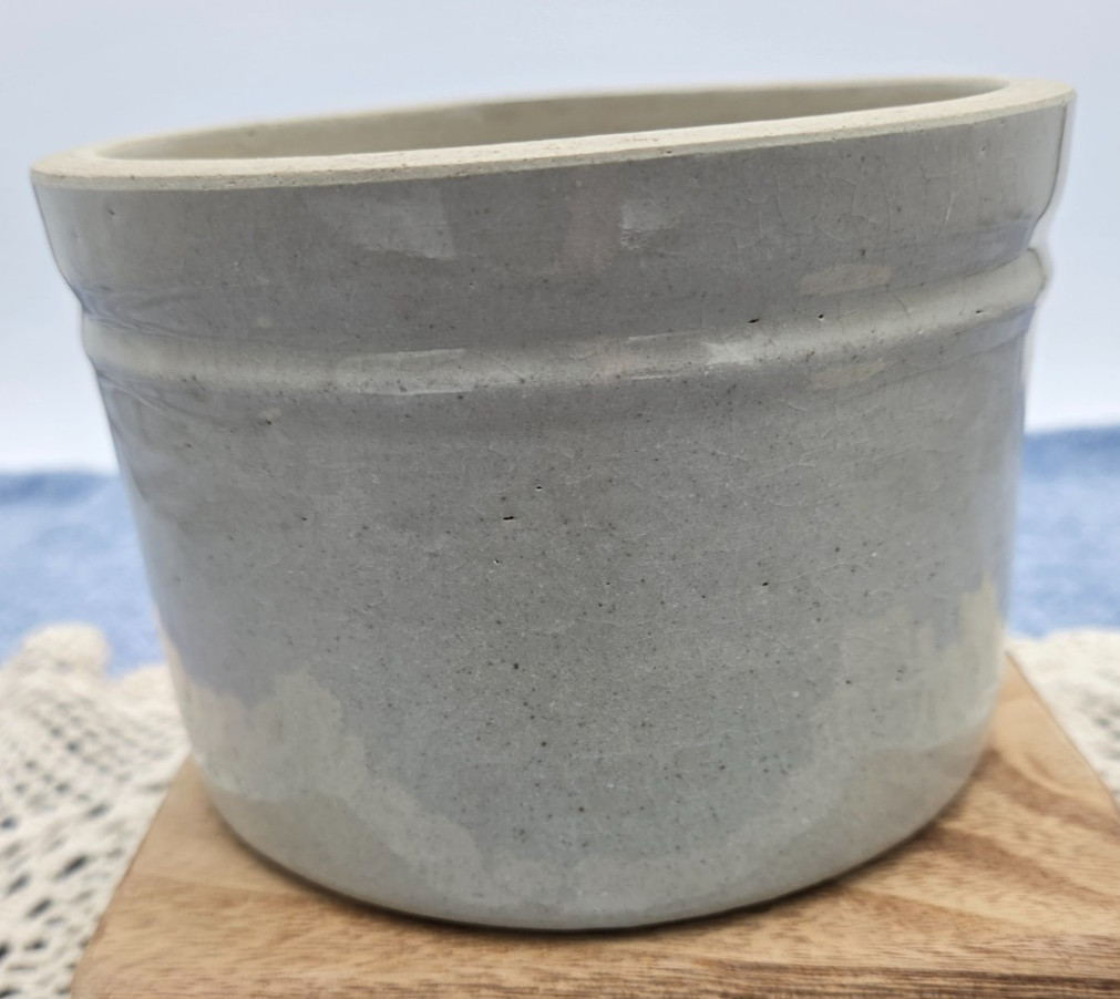 Antique/Early 1900 Primitive Gray Glazed Stoneware Crock Pot Heavy Crazing 5.75″