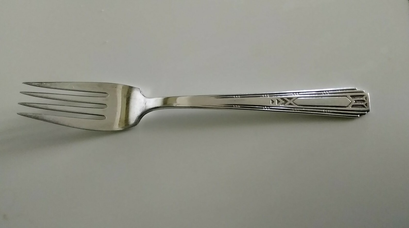 Vtg 1932 WM ROGERS SON AA Silverplate salad dessert fork FRIENDSHIP pattern HTF