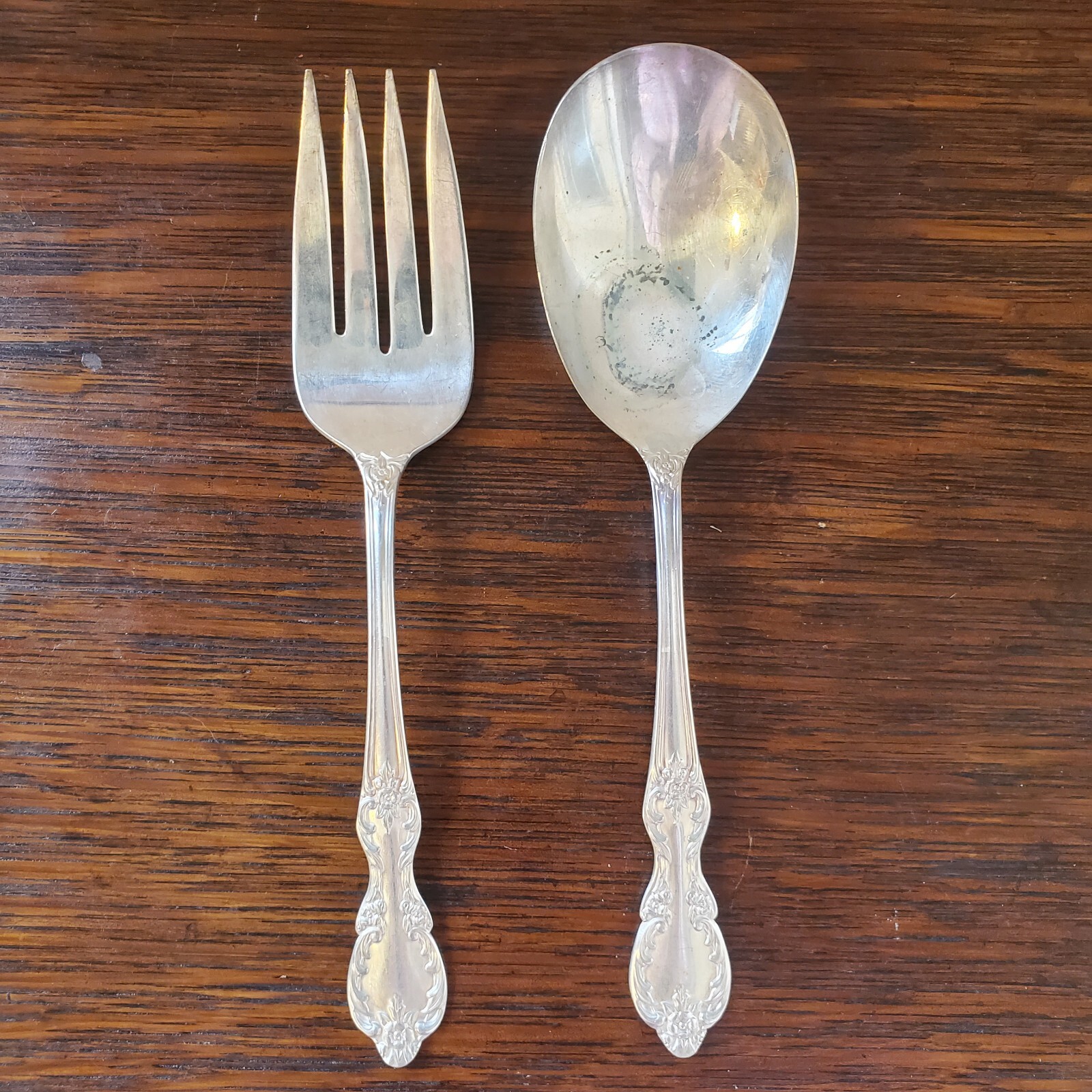 2pc MAGNOLIA Rogers Serving Set MFG.CO Extra Plate Silver Ware Fork & Spoon 9″