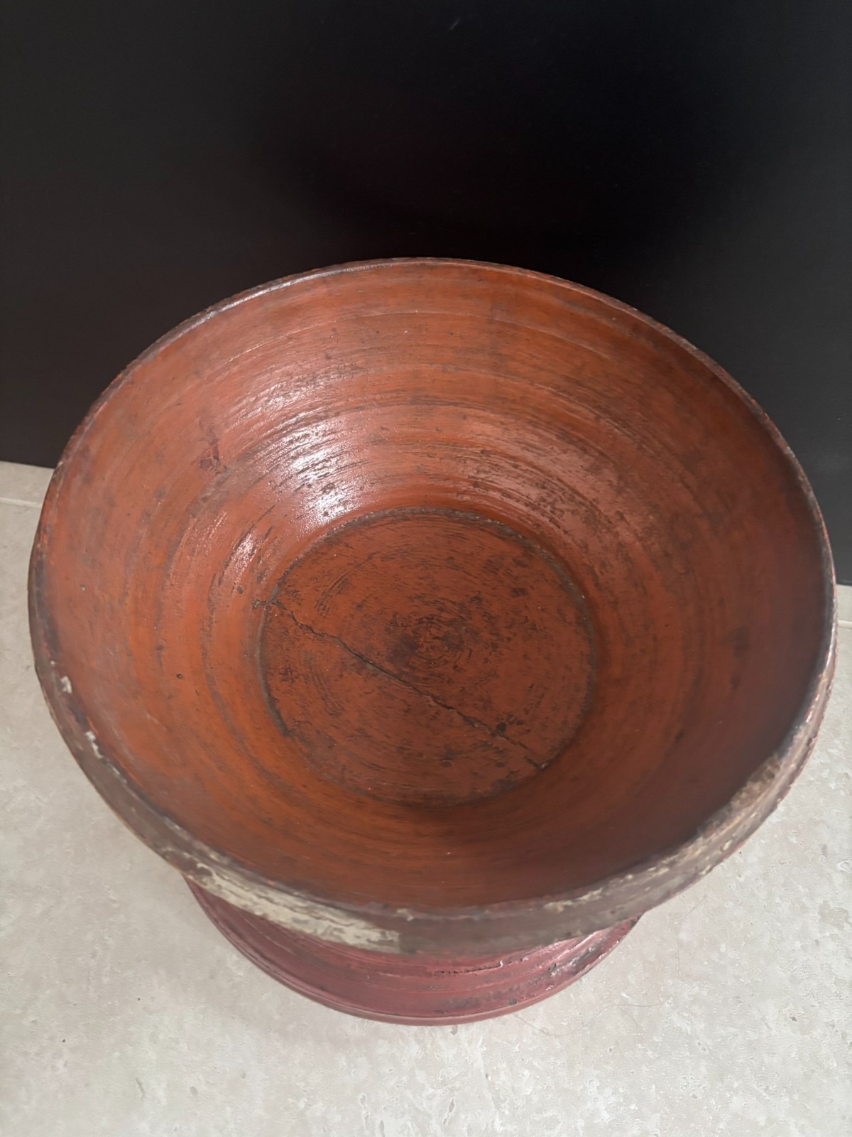 19th Century Burmese Lacquered Offering Vessel (Hsun Ok) – 60 cm