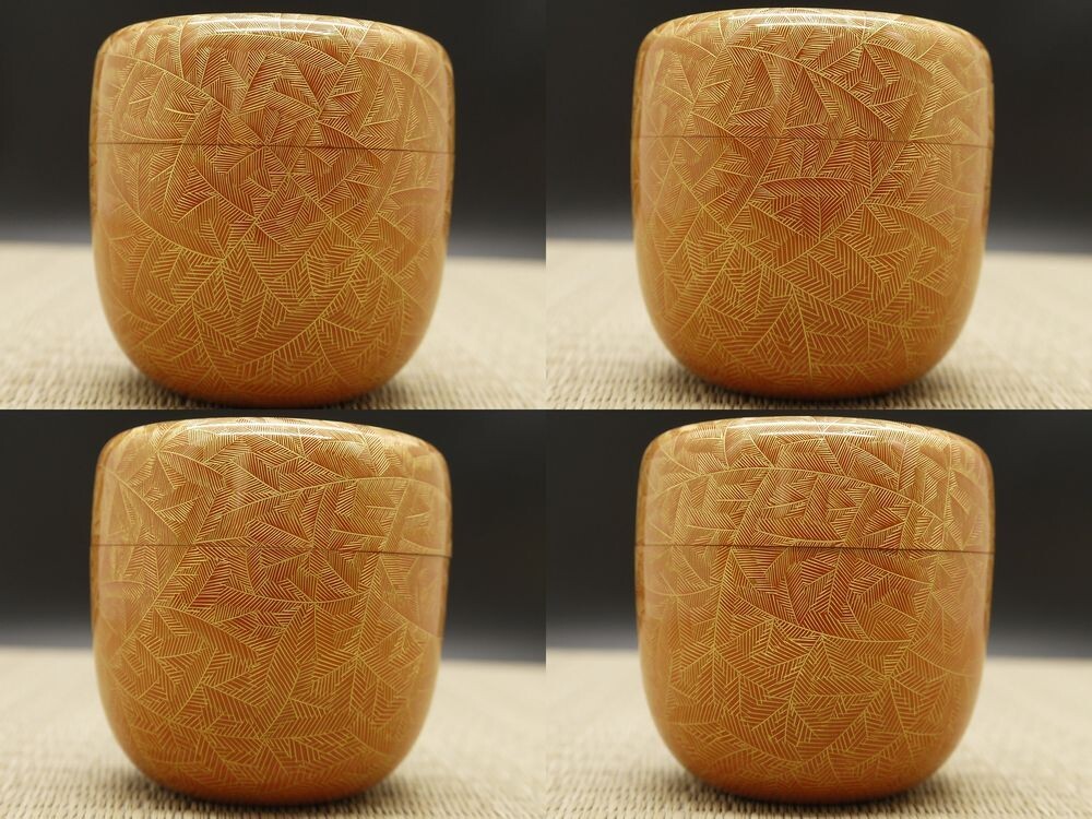 Japan WAJIMA Lacquer Wooden Natsume Adorned w/ Strength & Renewal in Chinkin D23