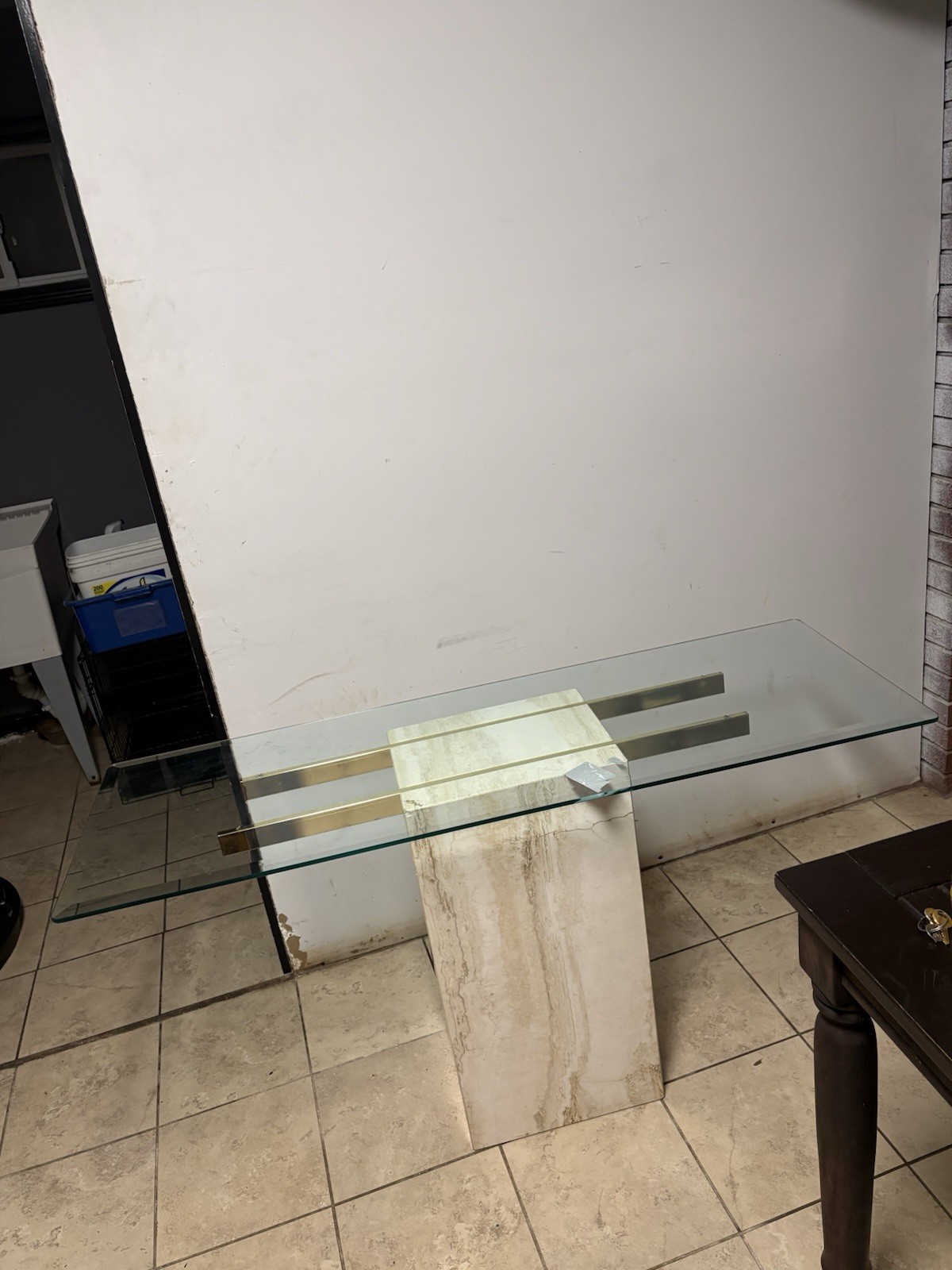 Modern Console Sofa Table Travertine & Brass Plate with Glass Top Style Artedi