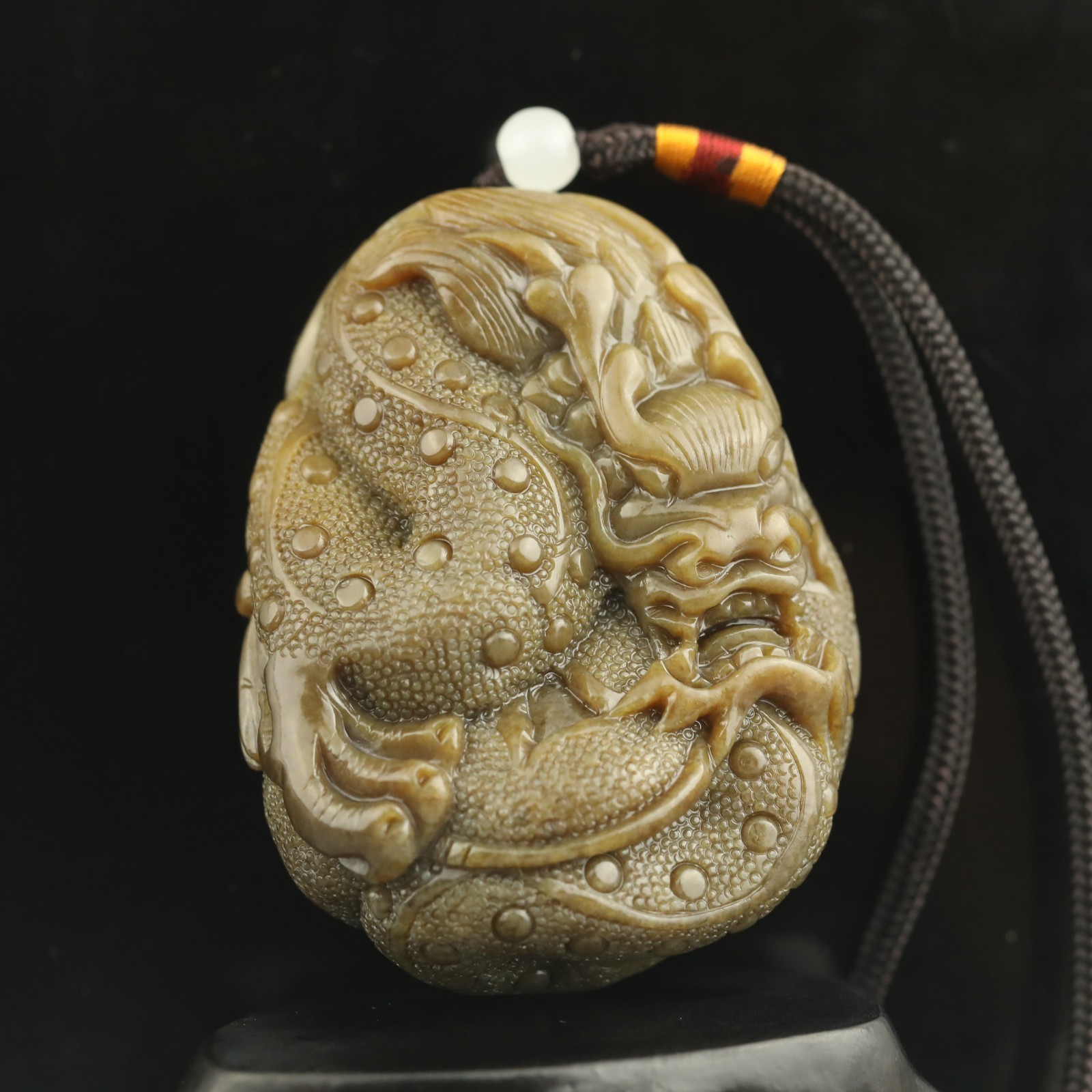 China Natural hetian yellow Jade Hand Carved Statue dragon loong pendant p