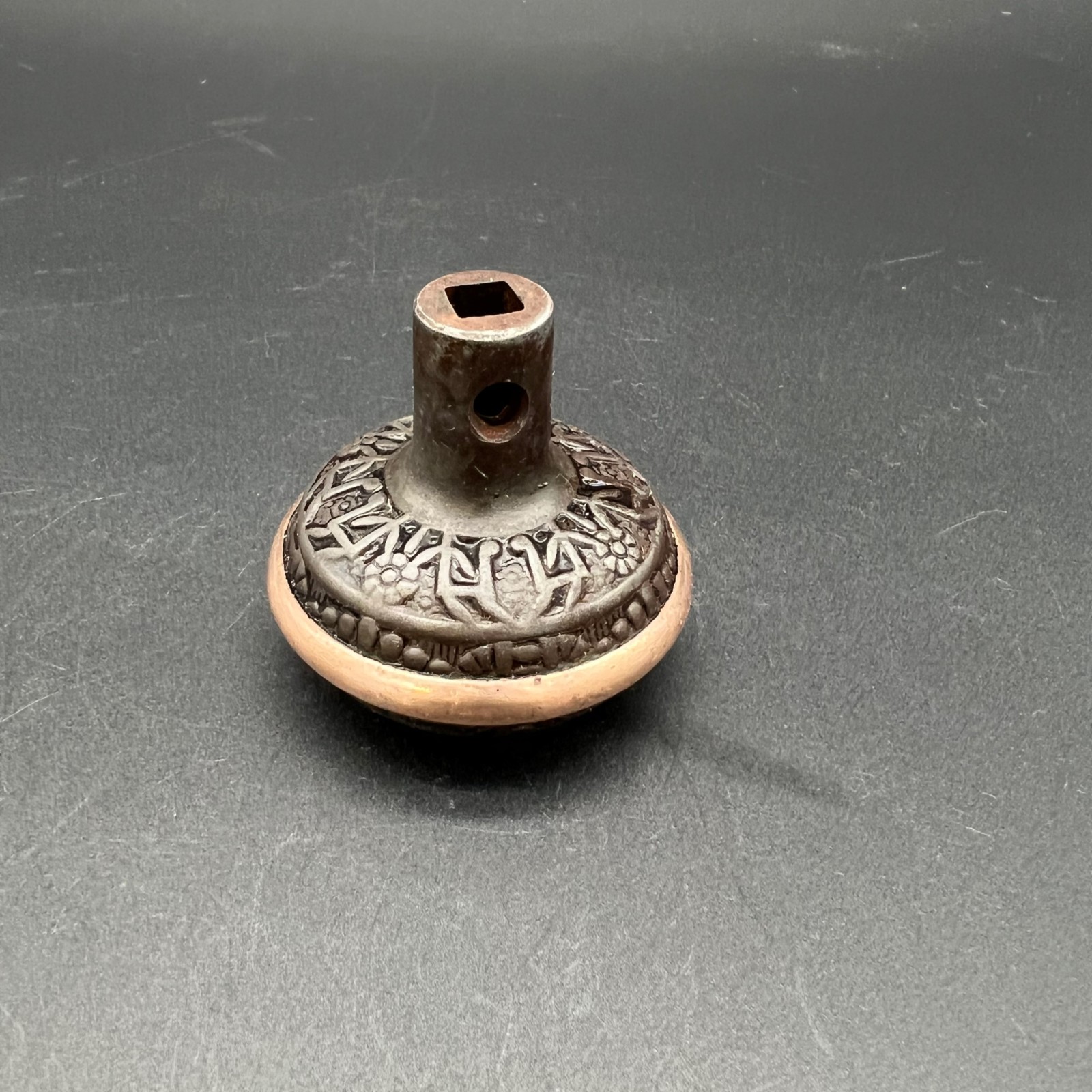 Antique Reeding “Windsor” Vernacular Design Bronze & Cast Iron Doorknob c1885