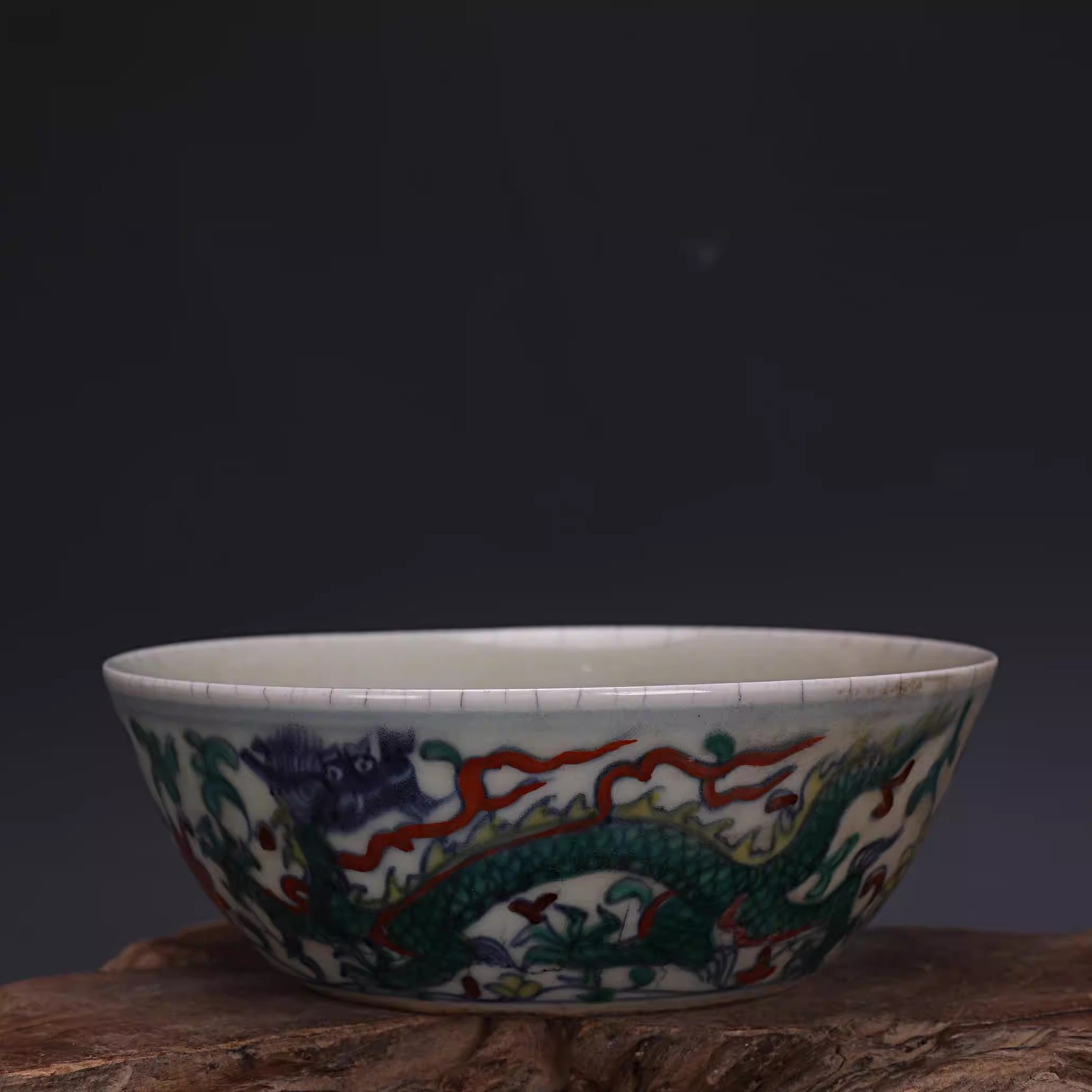 Chinese Ming Chenghua Blue White Doucai Porcelain Dragon Lotus Design Bowl 5.5″