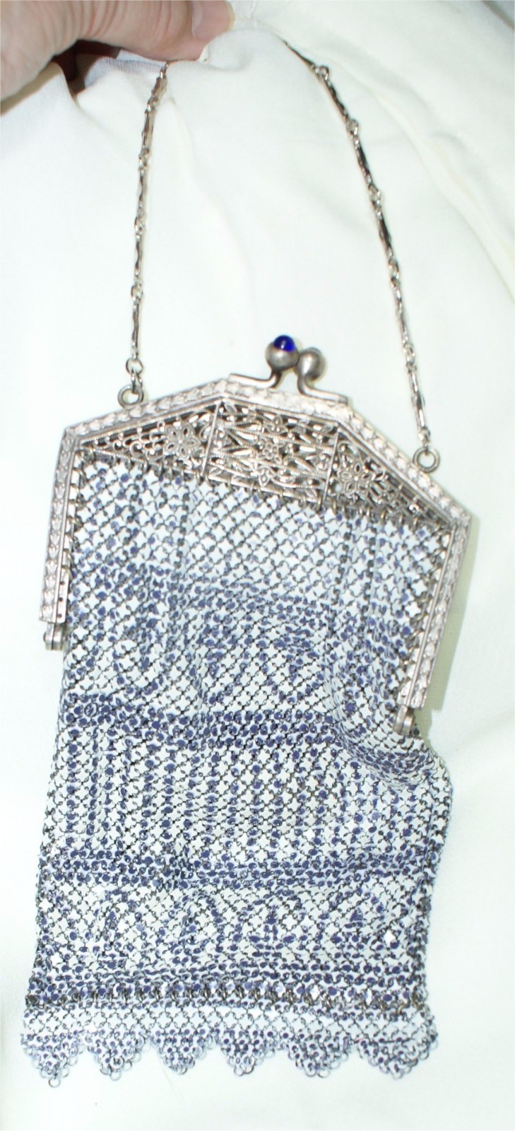 ART DECO FLORAL ORNATE RHINESTONE MESH PURSE 1920S ERA… IN GOOD SHAPE