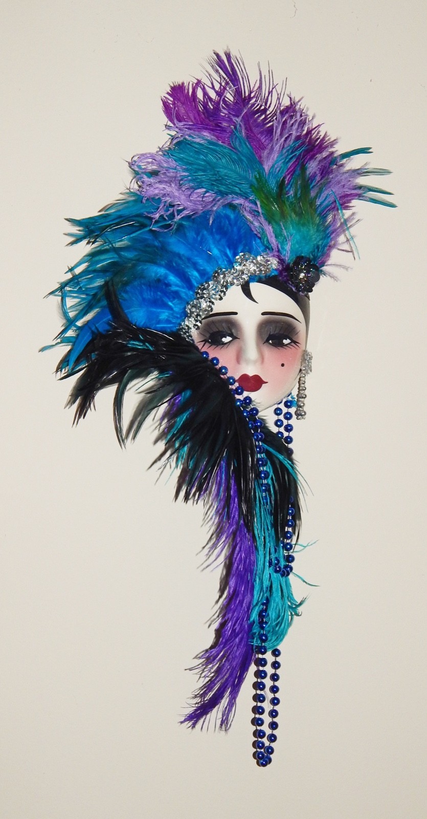 Unique Creations Lady Face Mask Wall Hanging Decor – NEW IN BOX