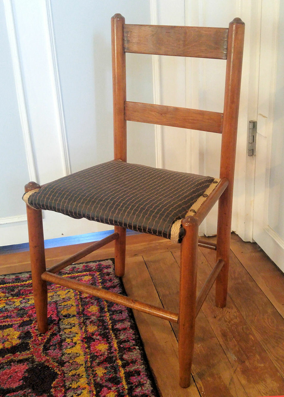 Vintage Hardwood Child’s Chair ~Solid Maple ~New Vinyl Seat Upholstery 25″ Tall