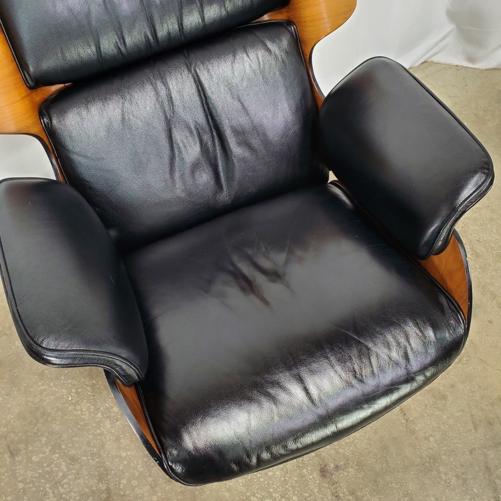 Drexel Declaration Lounge Chair & Ottoman By Kipp Stewart & Stewart Macdougall