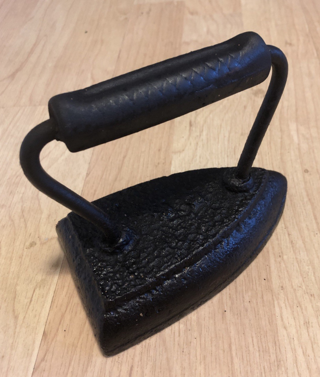 Antique Cast Sad Iron Doorstop Primitive Rustic Farmhouse Decor 5# Bacon Press
