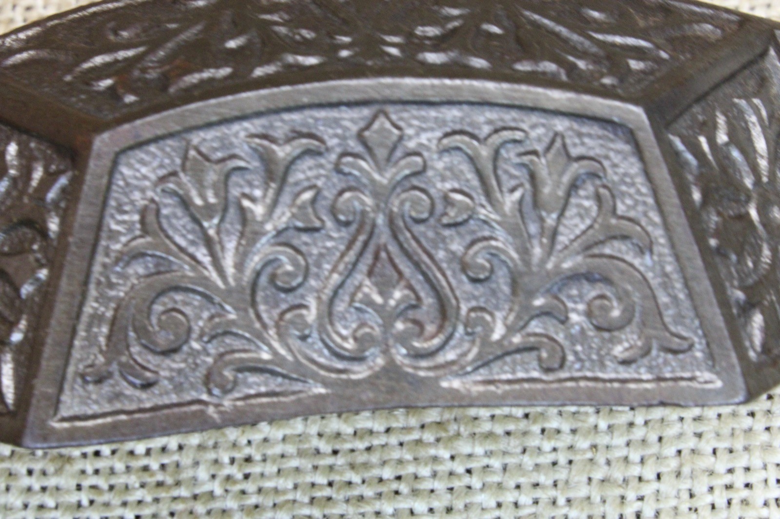 Old Bin Drawer Pull Cup Handle 4” Rustic Vintage Vines Ferns Clean Cast Iron