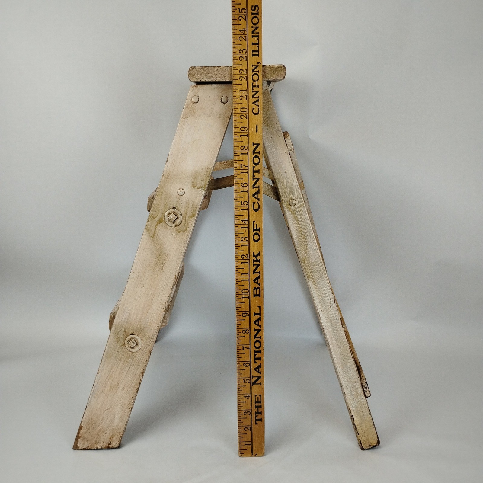 Vintage Wooden 3 Step Stool Ladder Rustic Farmhouse Plant Stand White 22″ Prop