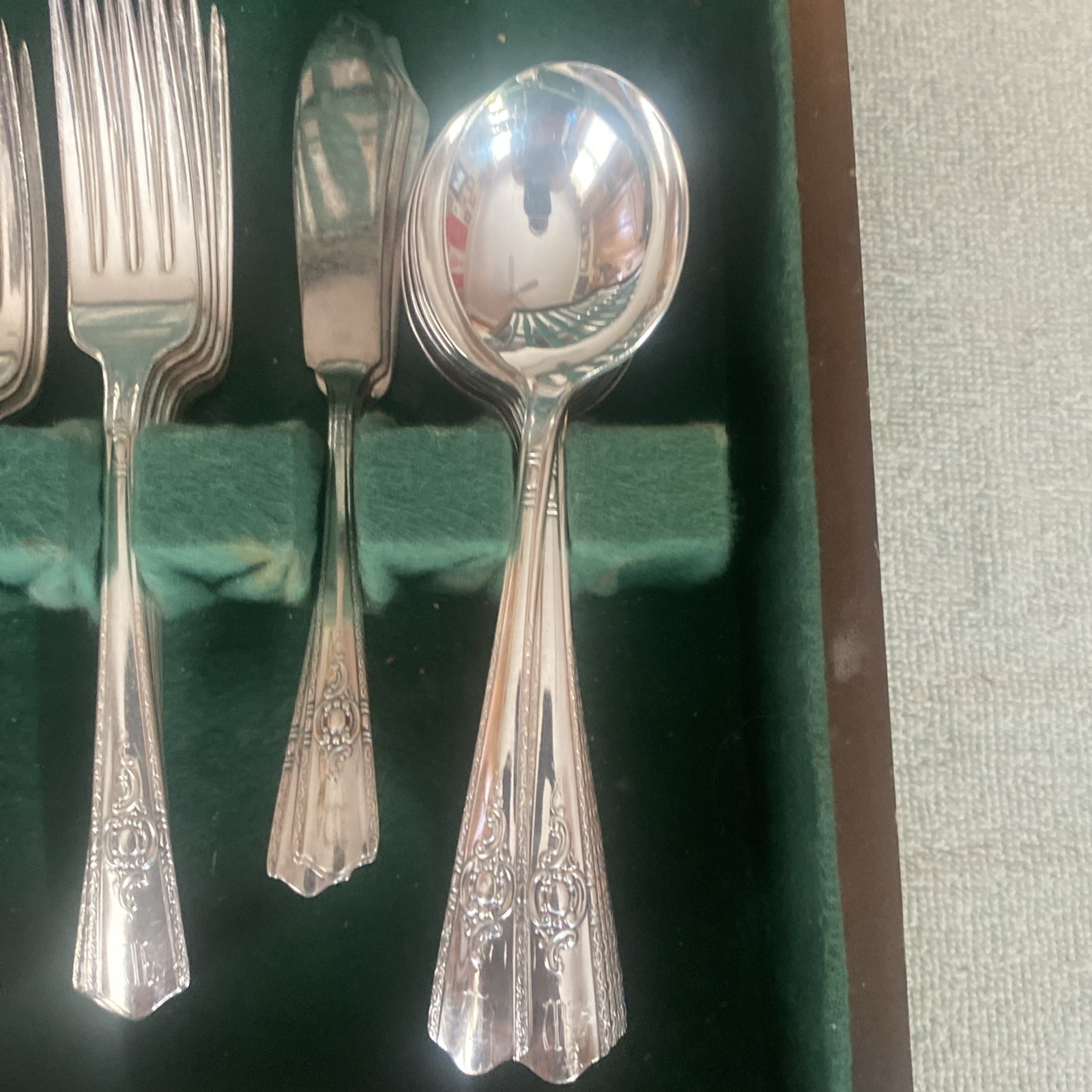 Wallace Silver Harmony House Plate AA+ Bridal Corsage 72 Pc Flatware +case