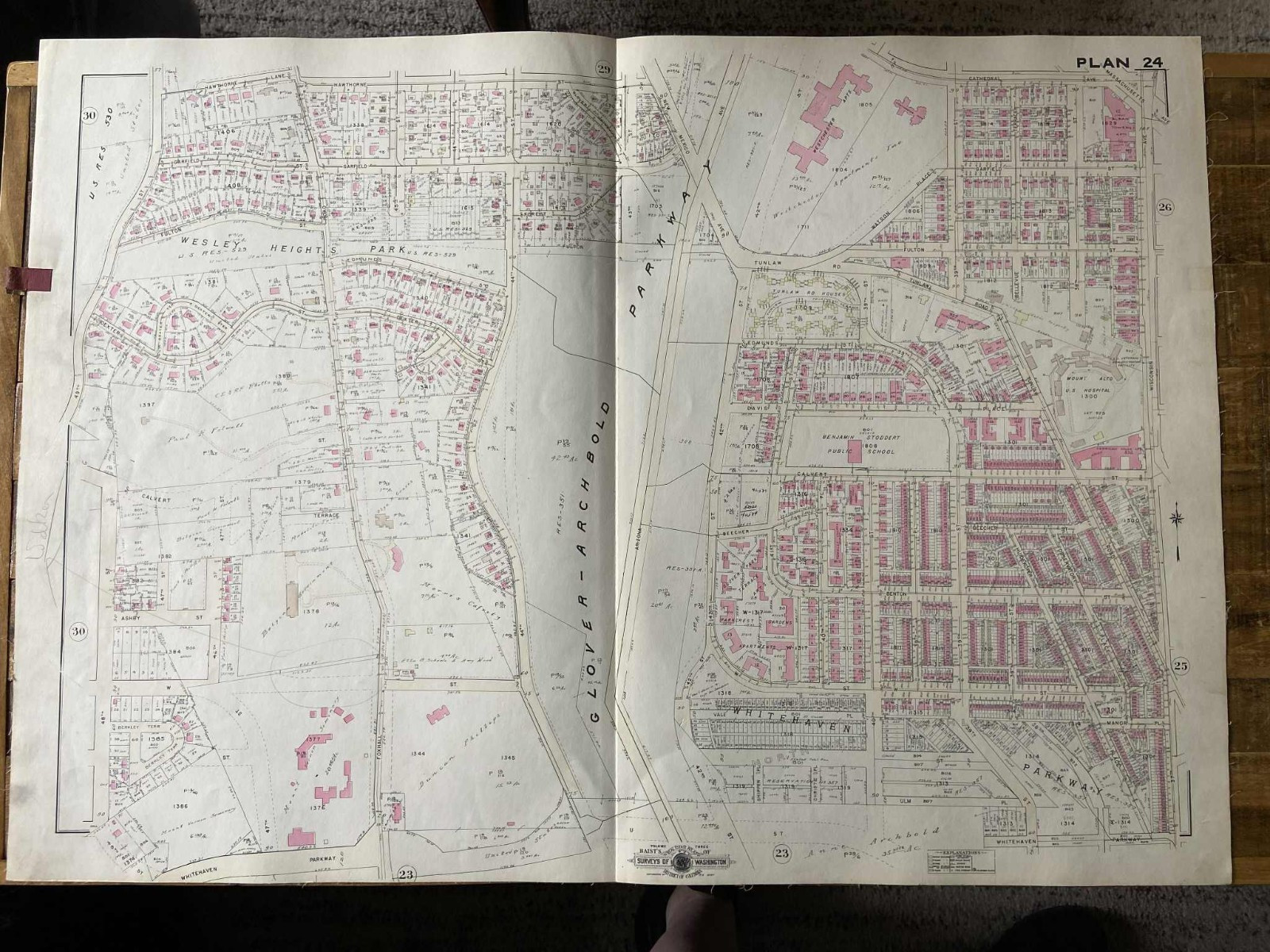 Detailed large plat map. Wesley Heights Area (Plan 24) Washington D.C. 1954