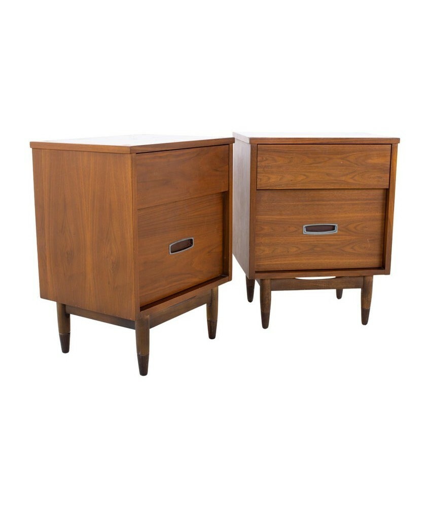 Dillingham Mid Century Pecky Cypress Nightstands – Pair