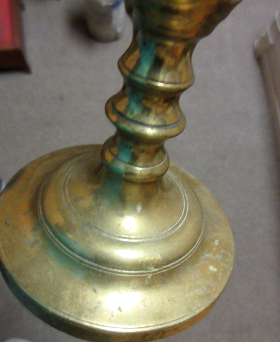 FINE EARLY SOLID BRASS ANTIQUE CANDLESTICK