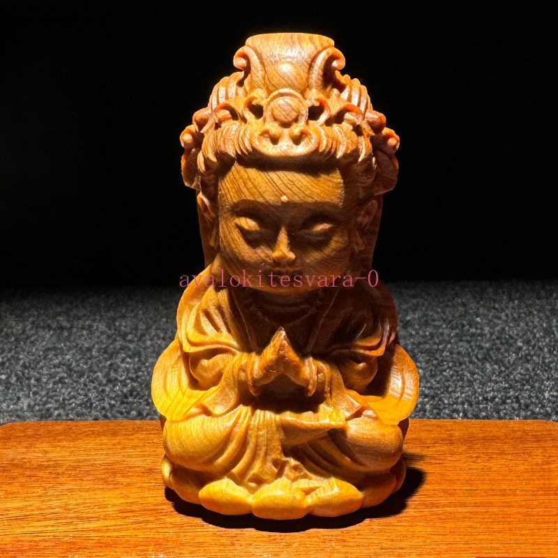 6.6cm Natural Cypress Wood Handcarved Guanyin Bodhisattva Buddha Statue Ornament