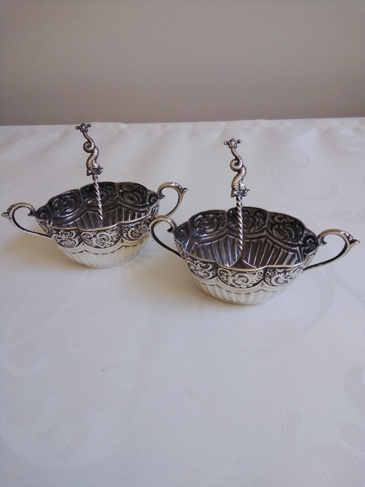 63.8g 1892 Birmingham Sterling Silver Salt Cellars & Spoons