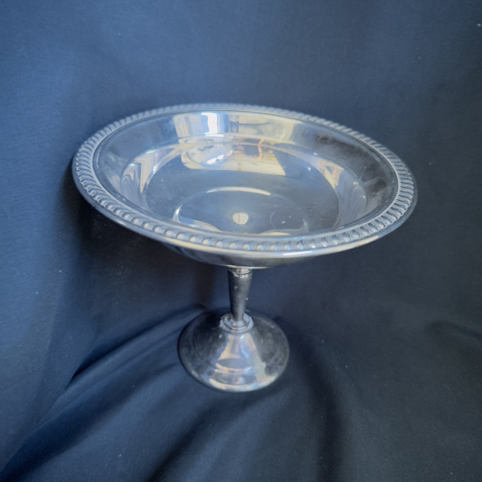 Vtg F.B. Rogers Silver Plated Compote Footed Pedestal Candy Nut Dish Rope Trim