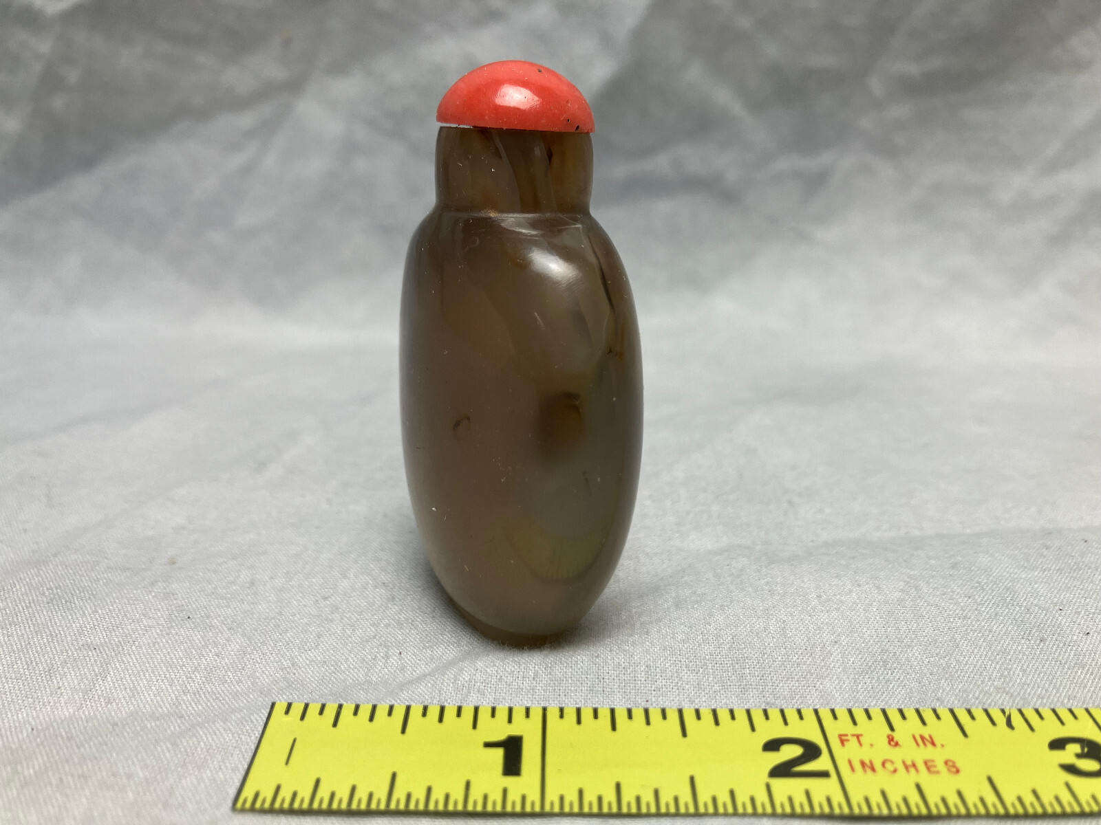 Agate, hardstone snuff bottle with red Coral stopper top, 2 3/8″ tall