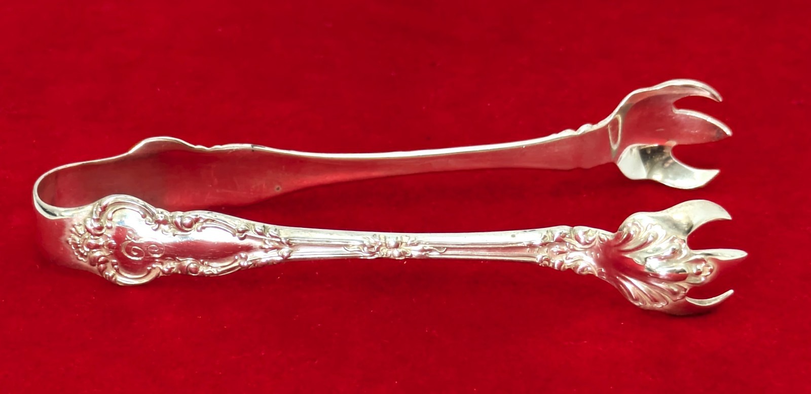 Wendell Manufacturing Co. Sterling Silver 4-1/4″ Tongs
