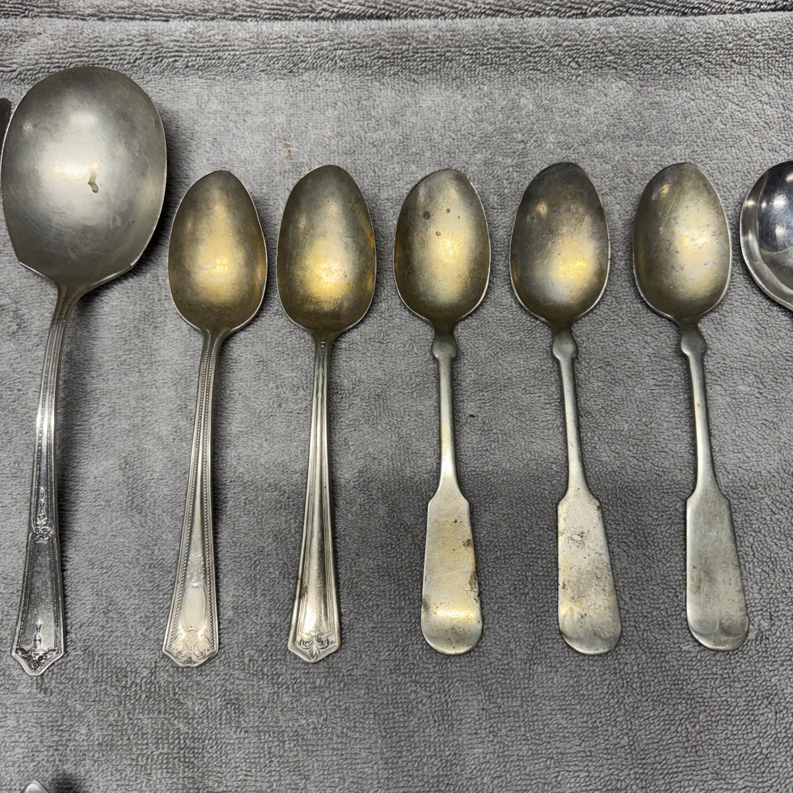 VINTAGE SILVER PLATE Silverware & Stainless Mixed Lot 26 PCs Assorted Free Ship!