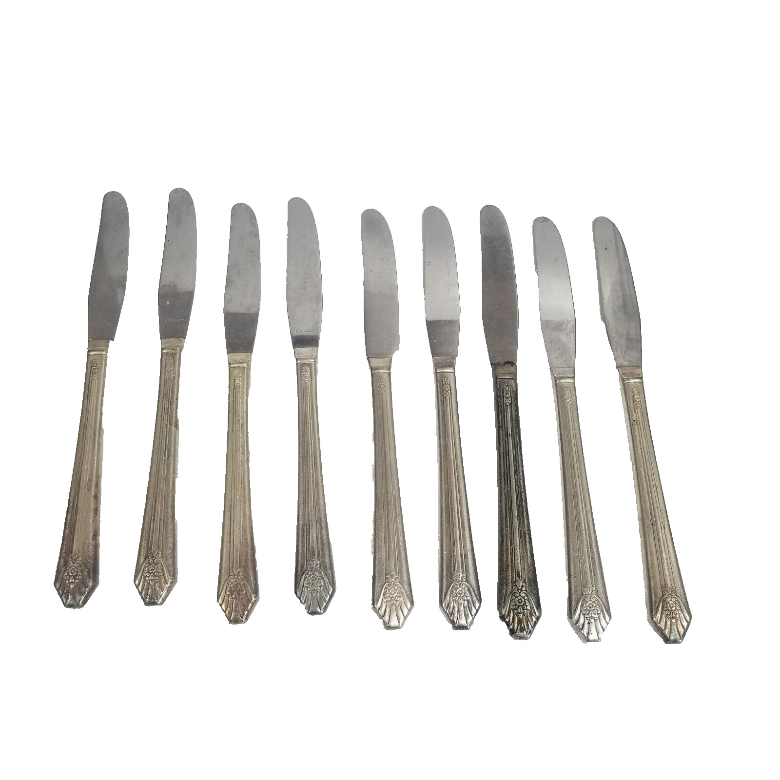 Lot of 9 Wm Rogers 1939 Imperial Pattern Silverplate Flatware Grille Knives