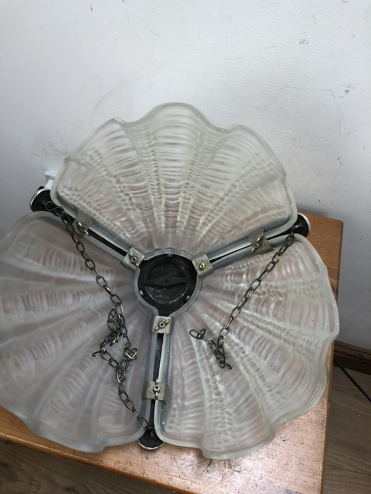 art deco clam shell light