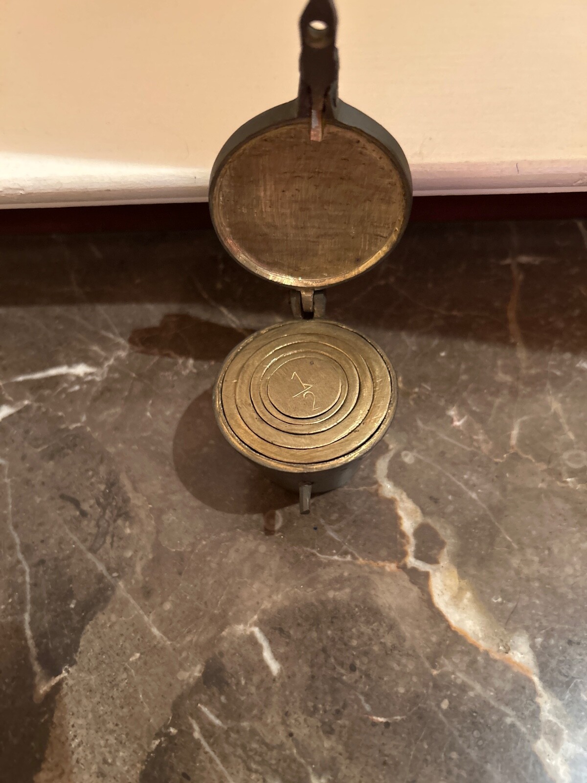 VINTAGE Brass Graduated Weight 6 Piece Set Nesting Apothecary set