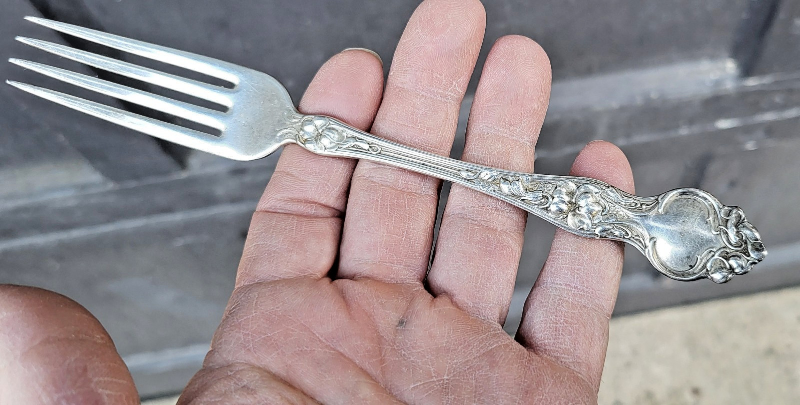 Wallace Violet 1904 Sterling Silver Fork 7-3/16″ Antique NO MONO 40 grams