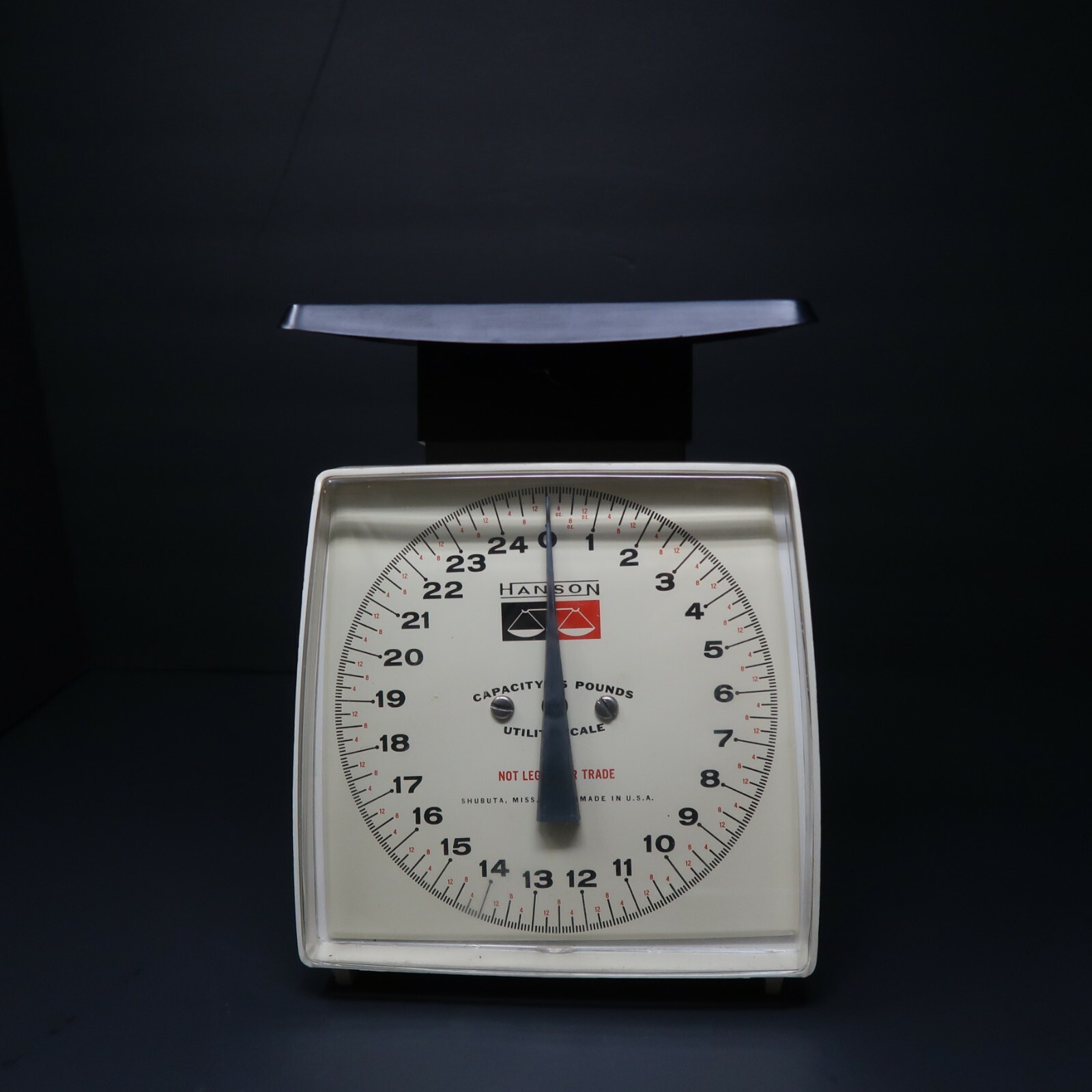 Vintage HANSON Kitchen 25 lb Scale H9″ x W6″ x D6.5″ (2.11 lb)